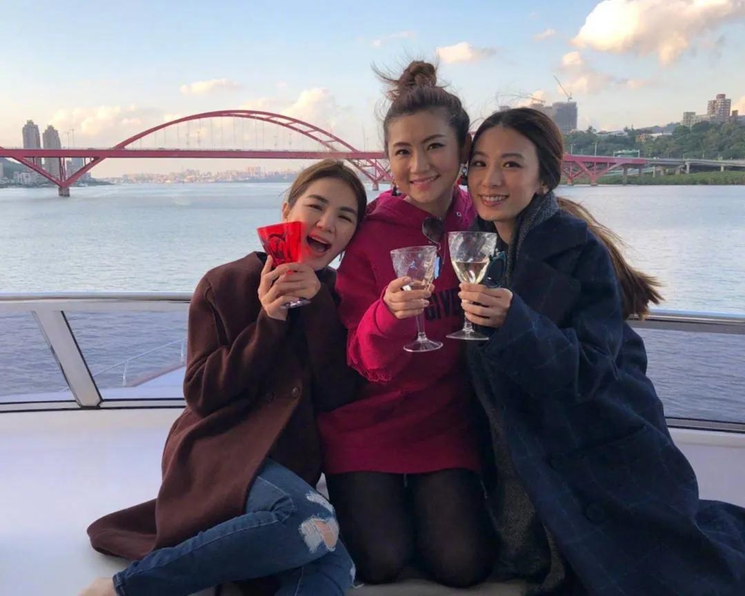 she单飞田馥甄完整版,she刚解散的时候田馥甄的心情