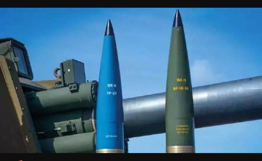 一发迫击炮的炮弹威力有多大,一炮炸平足球场155毫米炮弹