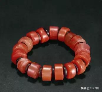 土豪看的手串,最适合穷人玩的5种手串