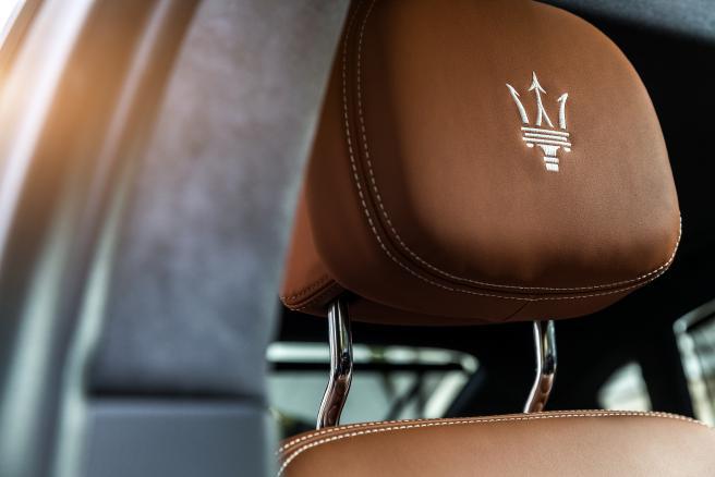 玛莎拉蒂开起来什么感觉,怎么开玛莎拉蒂才不会尴尬