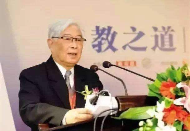 学生手机被没收跳楼老师要负责吗,没收孩子手机跳楼事件