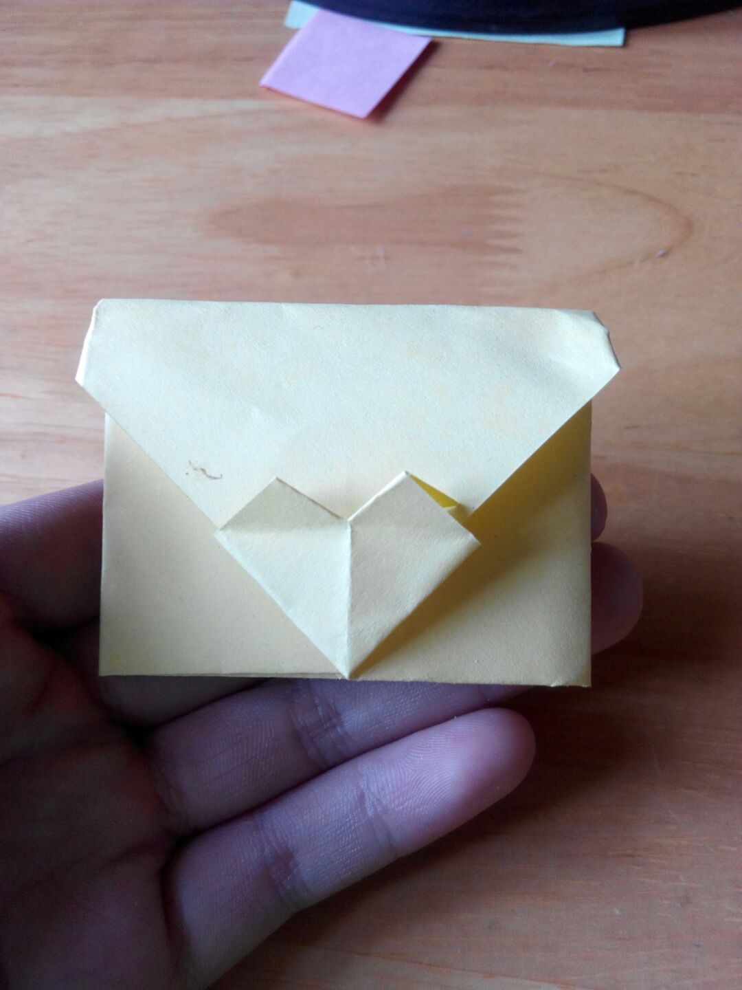 萌萌小爱心怎么叠,情书信封怎么用一张正方形的纸折