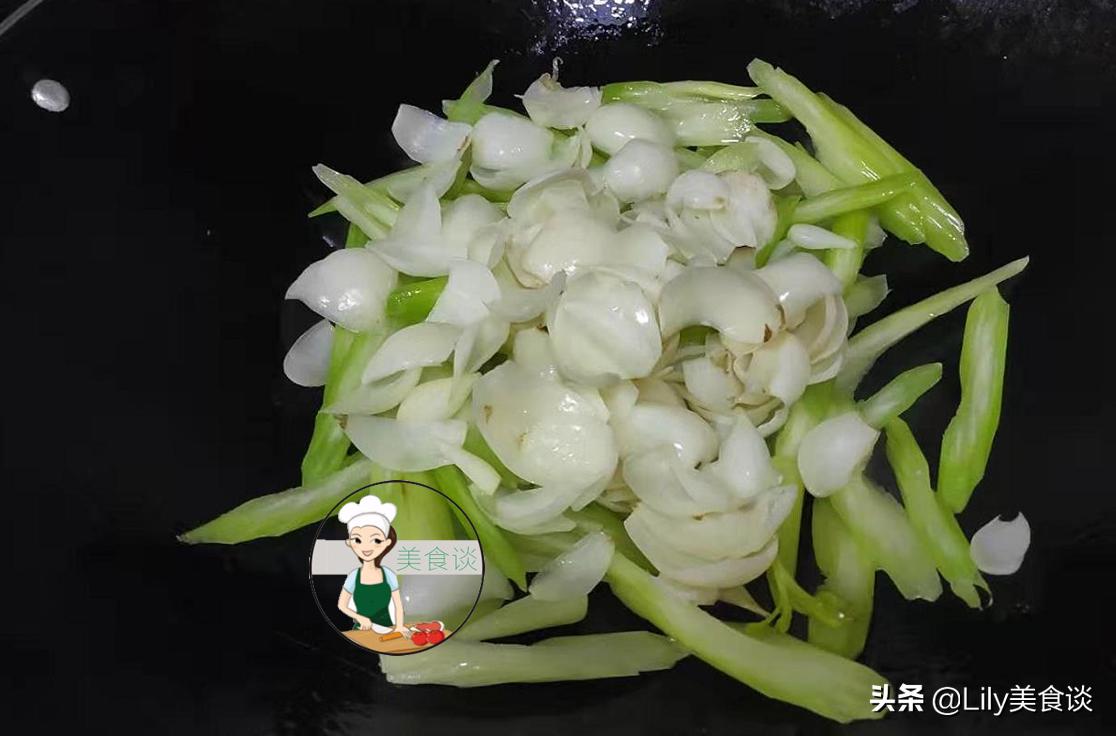 芹菜和什么搭配止咳效果好,芹菜怎样煮水治咳嗽