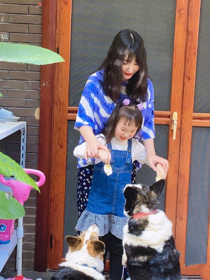 39岁柳岩终于换发型,39岁的柳岩减龄秘籍在这里