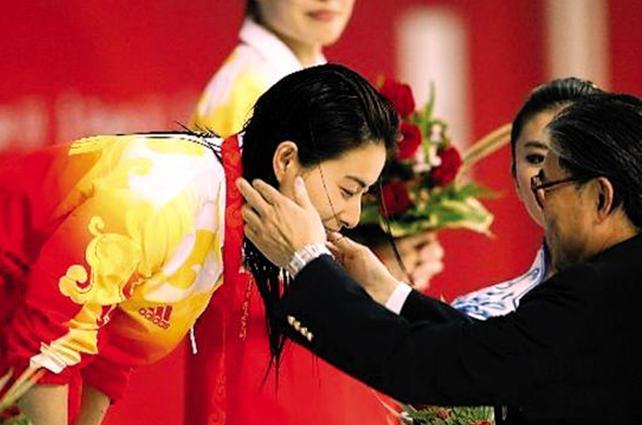 拜师马云，安家广州，郭晶晶的小叔子，成了霍家商业帝国准继承人？