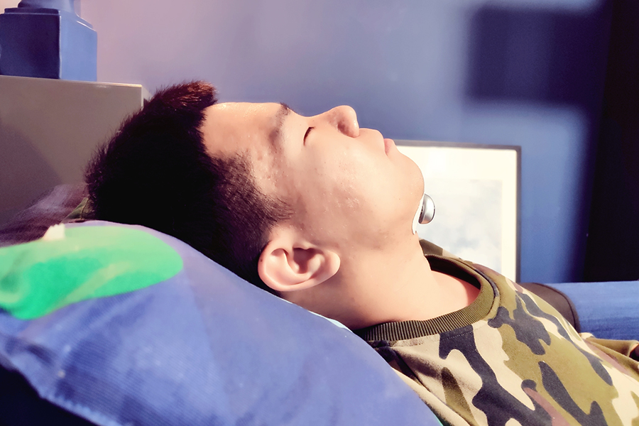 抑制打鼾黑科技,止鼾器智能