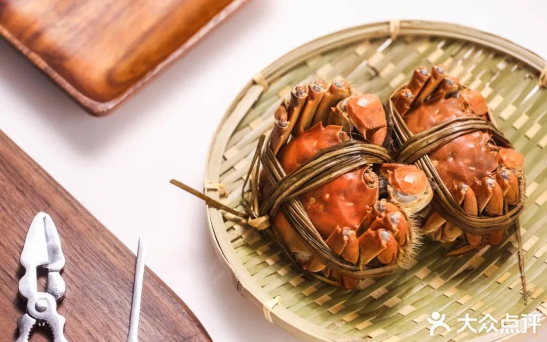 请问选大螃蟹怎样的才好吃,挑螃蟹最好吃的方法