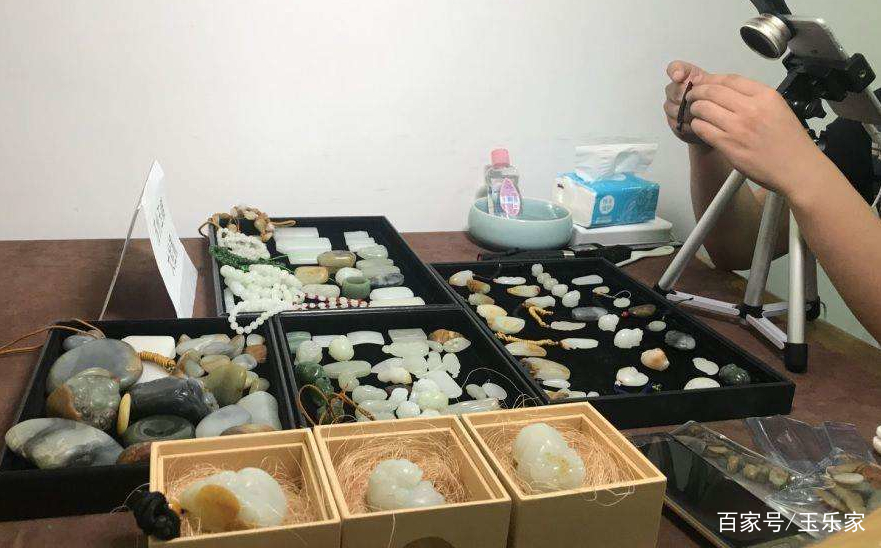 直播间买和田玉,买和田玉哪个平台便宜点