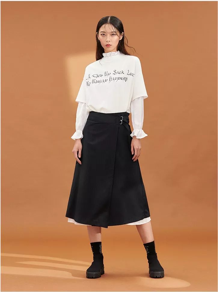 淘宝小众简约裙子,淘宝里的小裙子