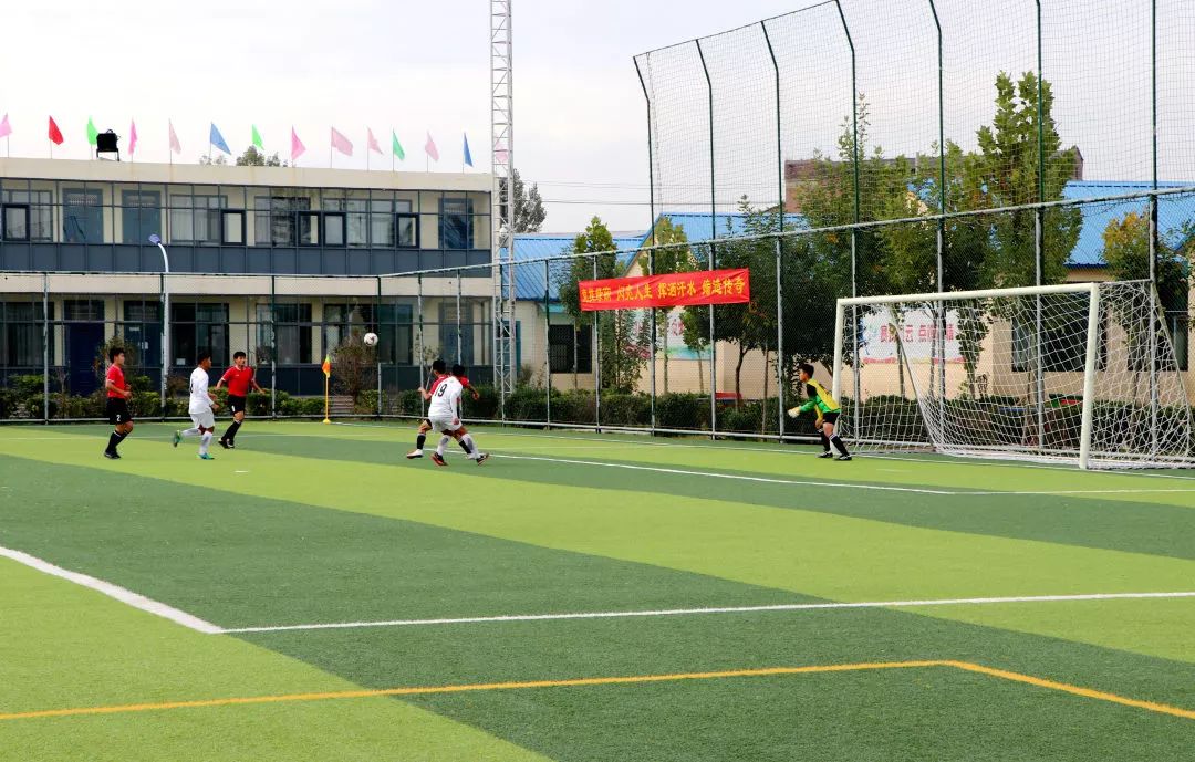 菏泽市长杯足球比赛初中,菏泽市长杯足球比赛曹县一中