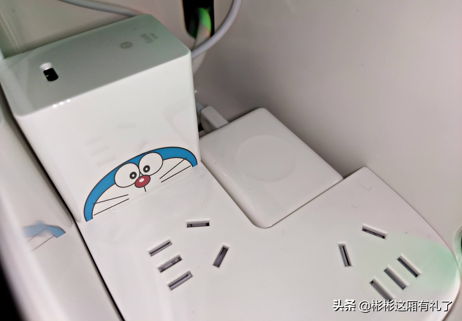 一根线都没有的终极桌面,M1版iMac配件分享(一)