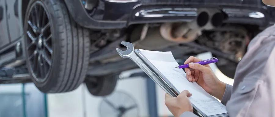 车辆排气管出水需要清洗积碳吗,汽车排气管积水用什么清理