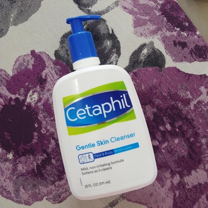 超好用洗面奶排名前十图片,超好用的洗面奶测评视频