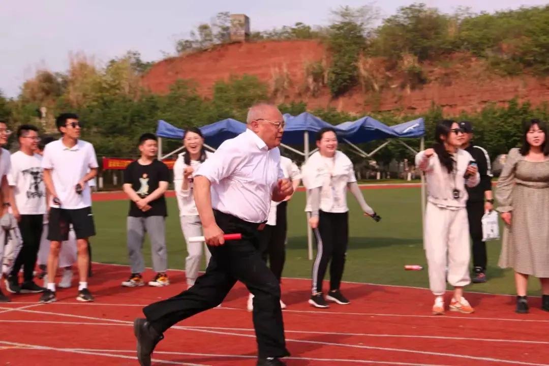 飒!123张图,带你“动+静”看赛场