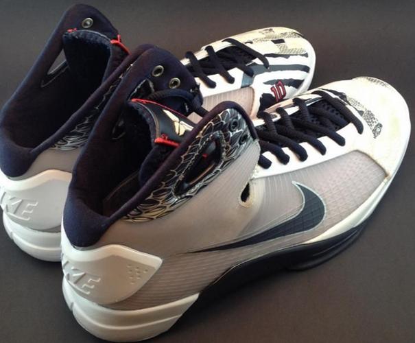 大师之路科比全套原价,科比战靴大全