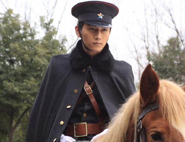 《丰乳肥臀》：鲁璇儿水性杨花，女儿们自由恋爱，结局却殊途同归