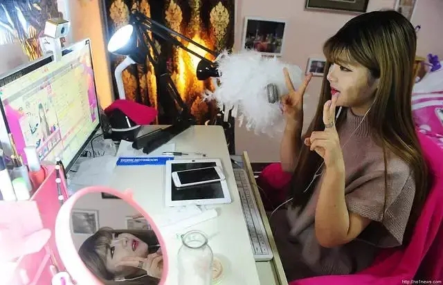 直播必备设备,华强北直播设备全套清单