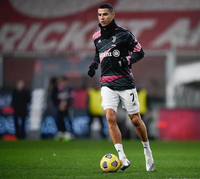 点球不碍无私C罗，他成球队加速器，32岁老将成尤文赢球关键