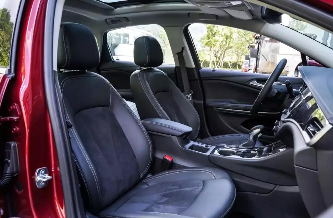 别克威朗2022款20tcvt领先型落地价,2019款别克威朗1.5t双离合20t领先型