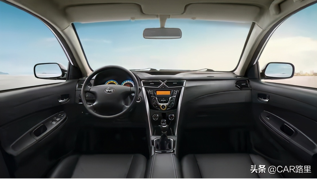 普通老百姓选择哪款车最适合,年轻人买什么车型最实用耐用安全