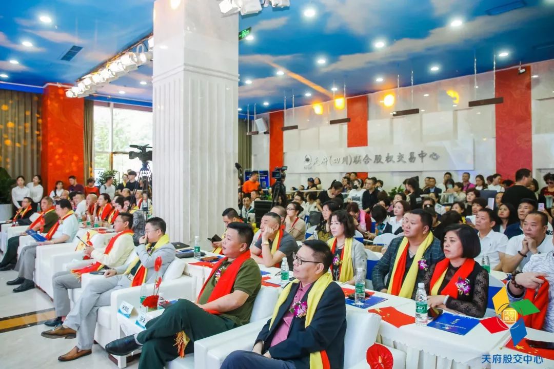 鍠滄姤鍏徃涓婂競,鍠滆浼佷笟姝ｅ紡鎶曚骇