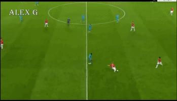 斯科尔斯英超最佳长传手,哈维阿隆索斯科尔斯长传