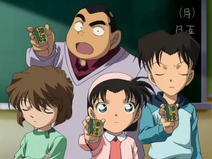 两年就等来个这？这还是柯南吗？