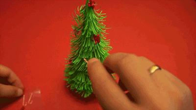 很漂亮的圣诞树怎么弄,漂亮的圣诞树手工