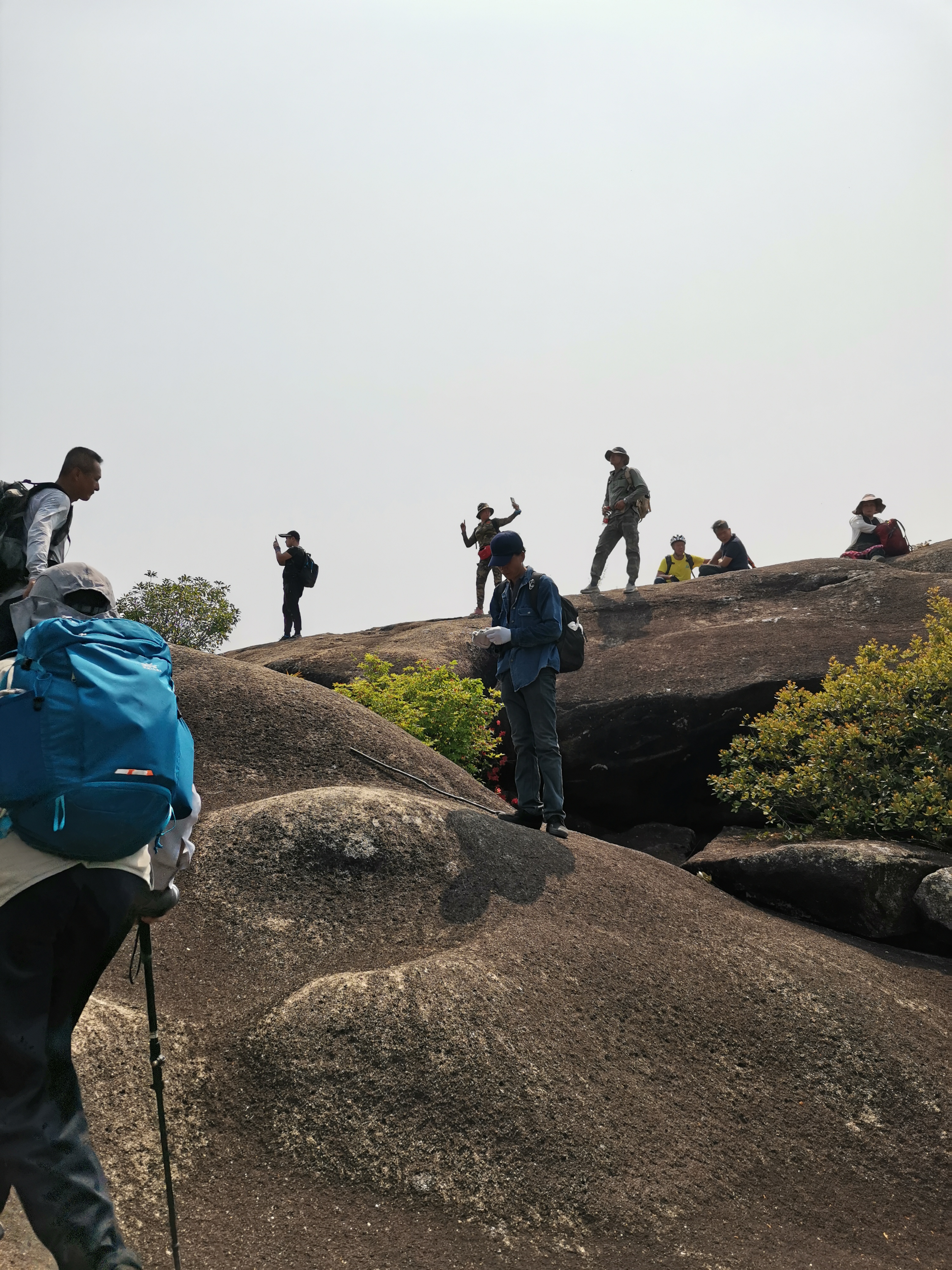乌山三石连登快乐之旅星期六登山队