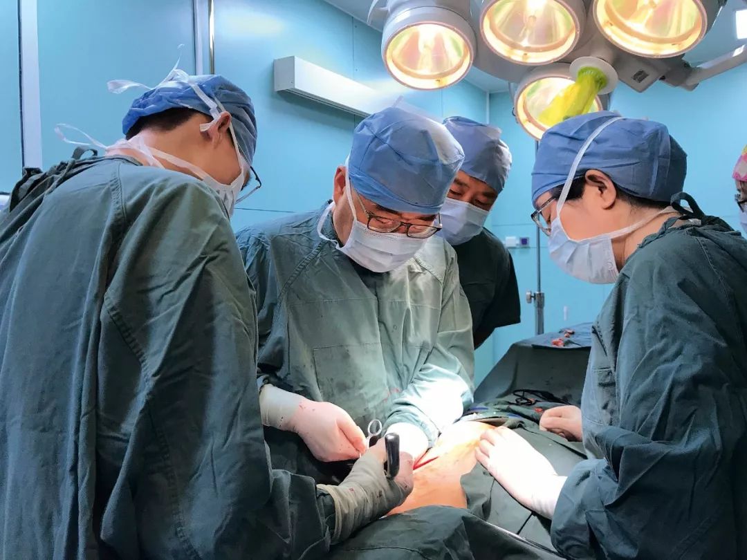 乳腺癌切除乳房影响心理,乳腺癌切除后对身体有什么影响