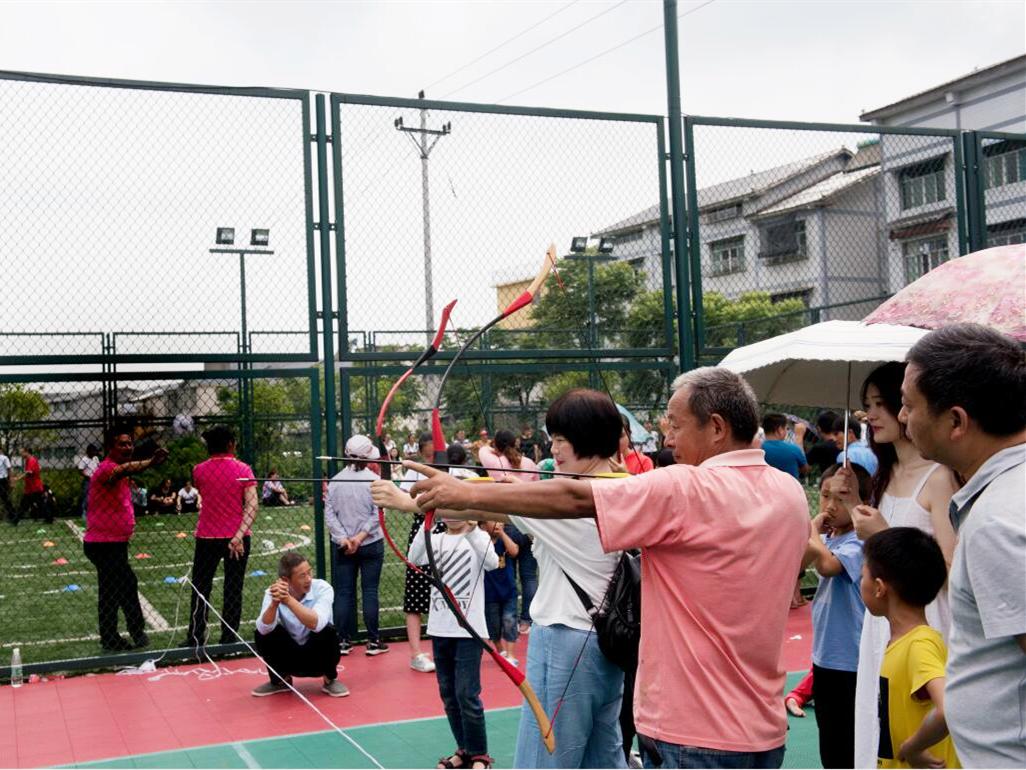 鎵垮寘浣犵殑澶忔棩,鎵垮寘浣犵殑澶忔棩绮惧僵鐗囨