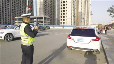 市容管理日常管控,城警联动整治违章车辆方案