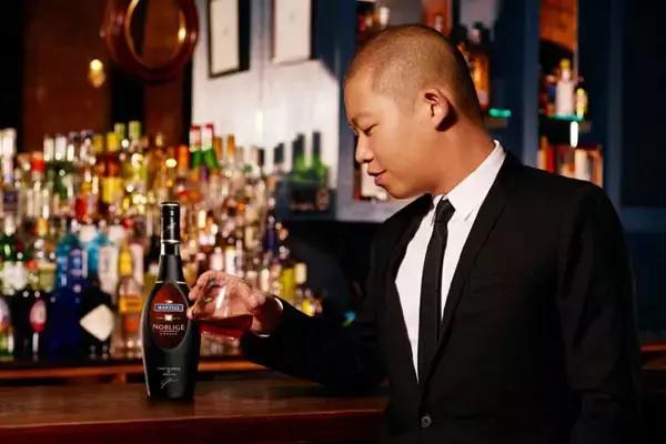 马爹利蓝带和xo哪个好,马爹利蓝带和轩尼诗xo哪个好