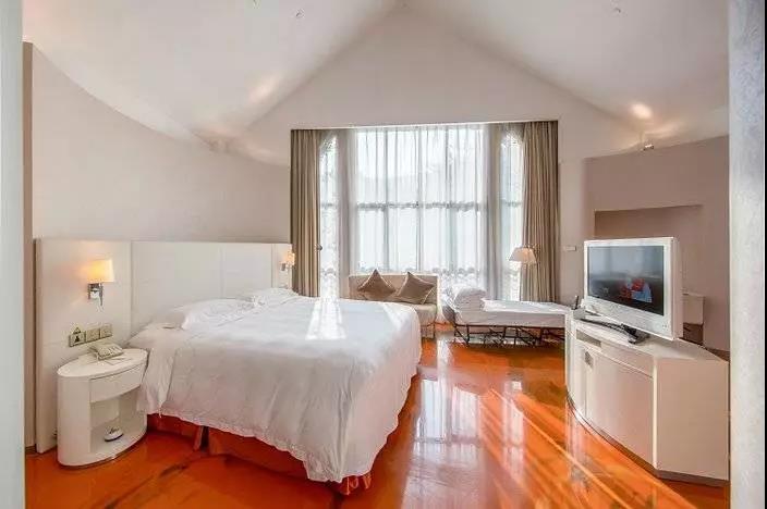 欧式公主风豪华酒店，华侨城瀑布酒店房+餐+票仅499