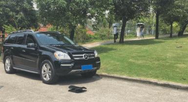 最损害腰椎的坐姿,这4种坐姿严重拉低颜值