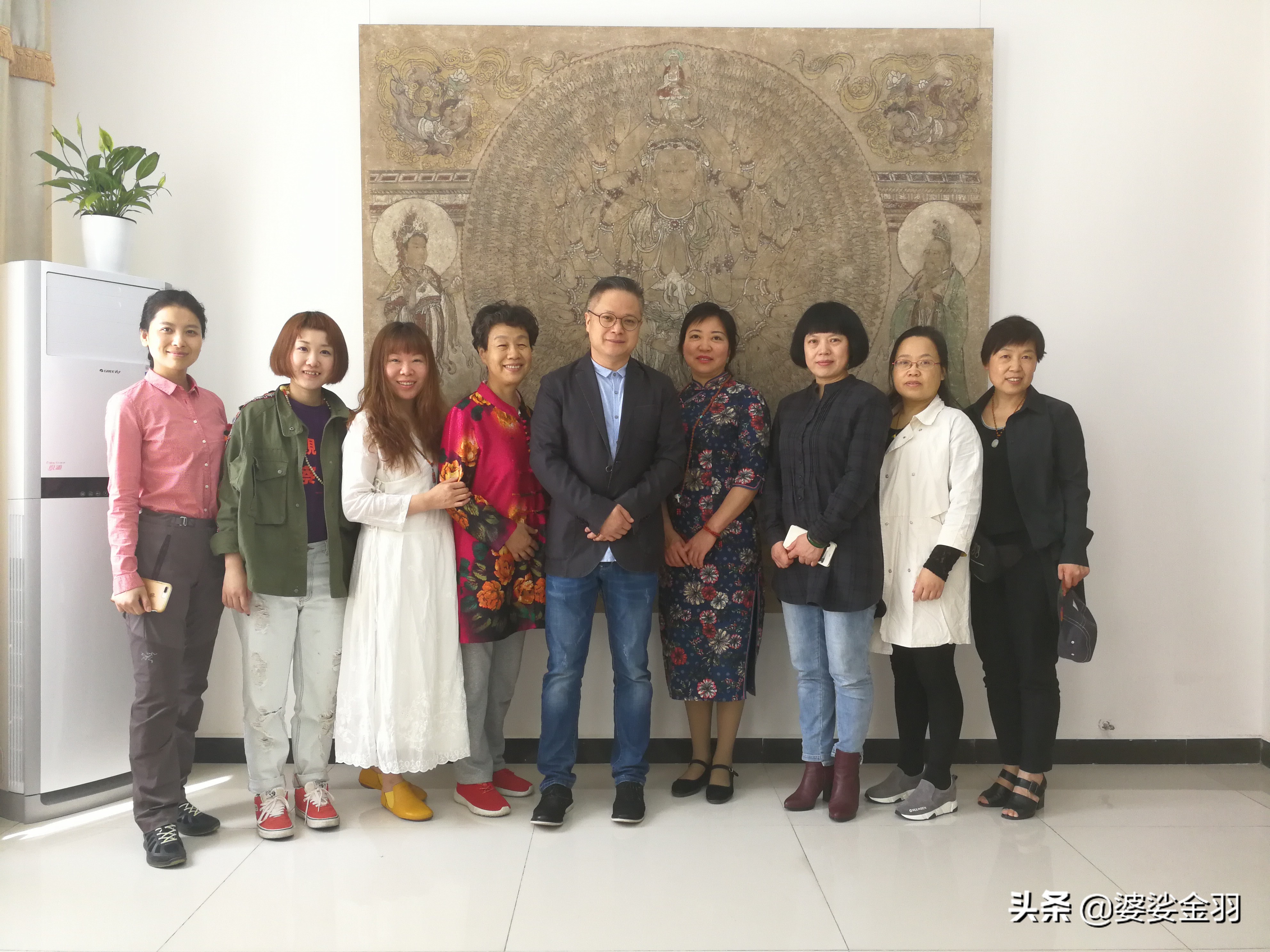 苏柏斗老师讲课视频,苏柏斗绘莫高窟千手观音