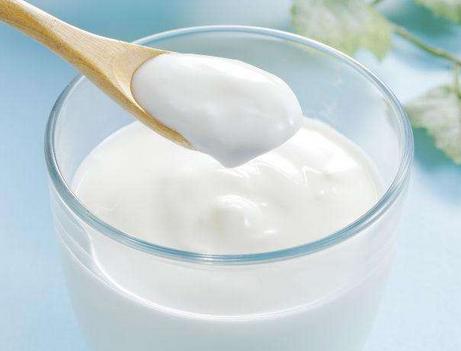 不用炒冰机做炒酸奶,怎么不用炒冰机就可以制作炒酸奶