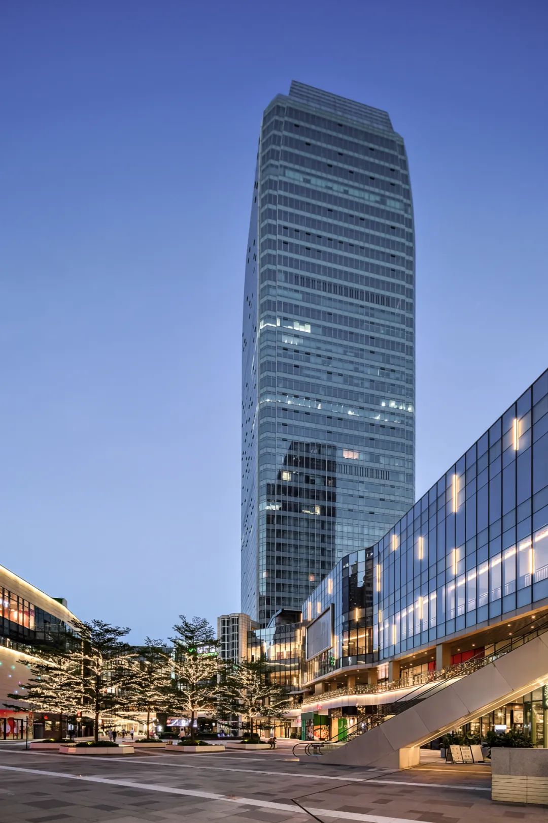 AIM亚美|佛山新凯广场-现代岭南、花园绿城