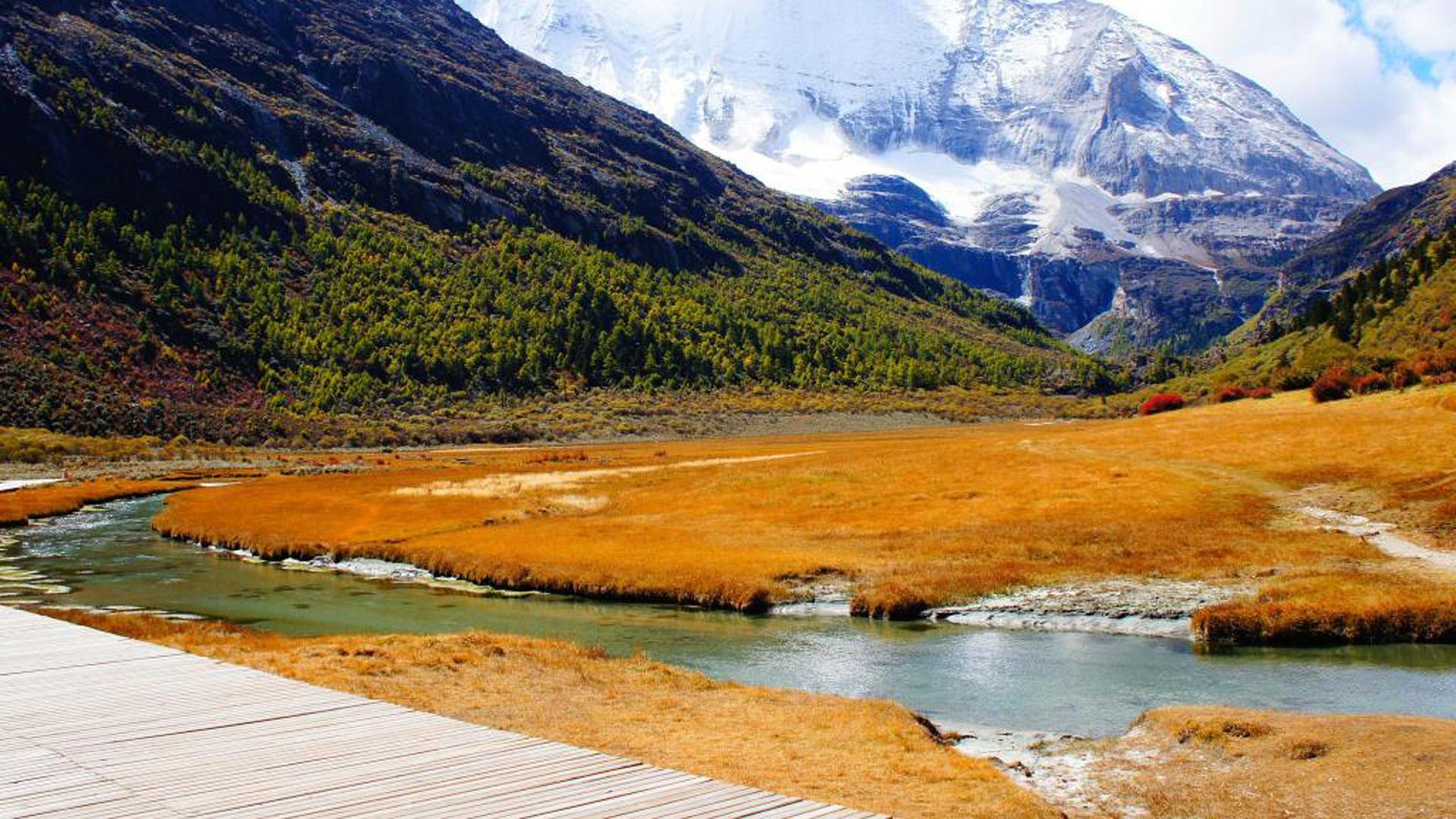 川西稻城亚丁环线穷游,川西稻城亚丁