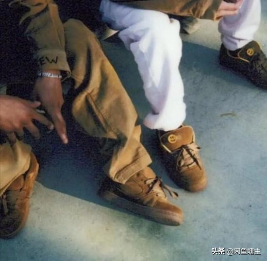 武汉医生闲鱼买鞋，满满的温暖！