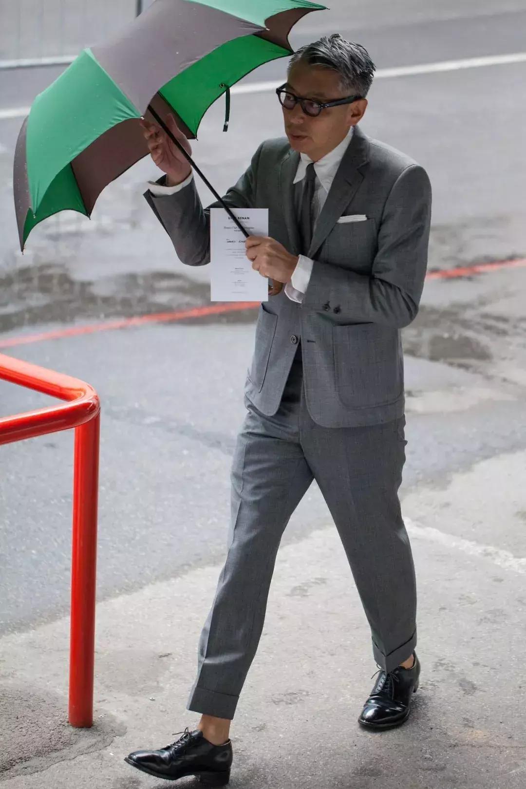 男人的婚鞋怎么处理,男士婚鞋平时也可以穿的