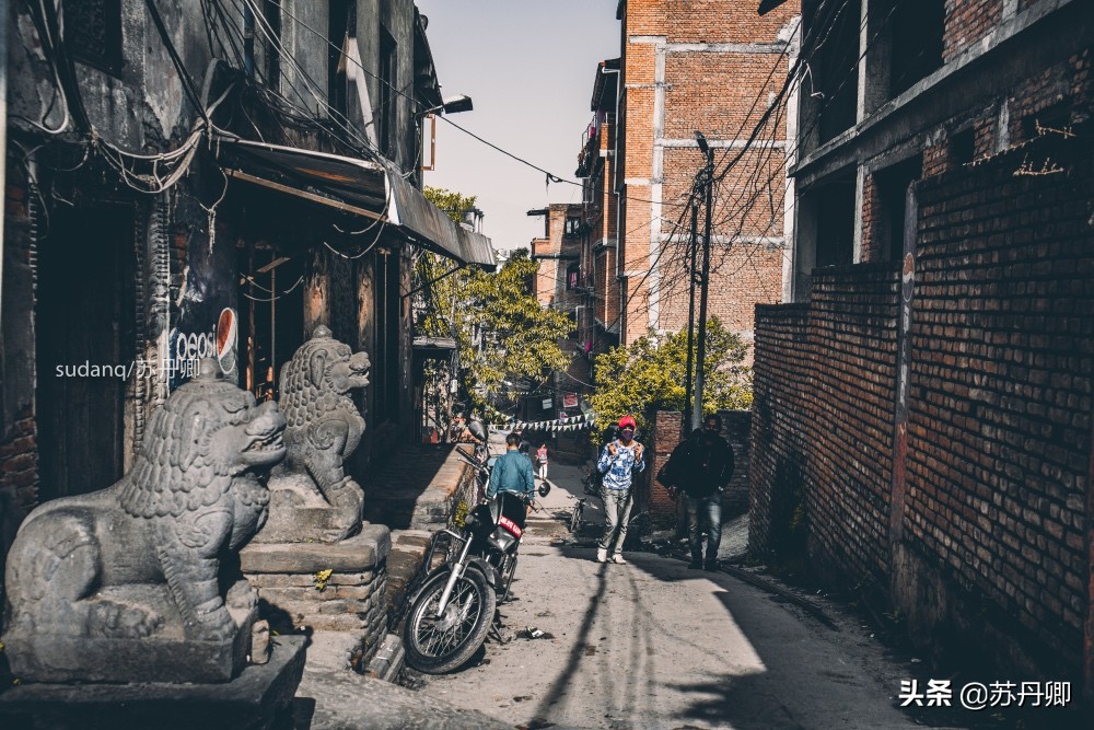 尼泊尔首都最穷的寺庙,尼泊尔贫民区的真实生活