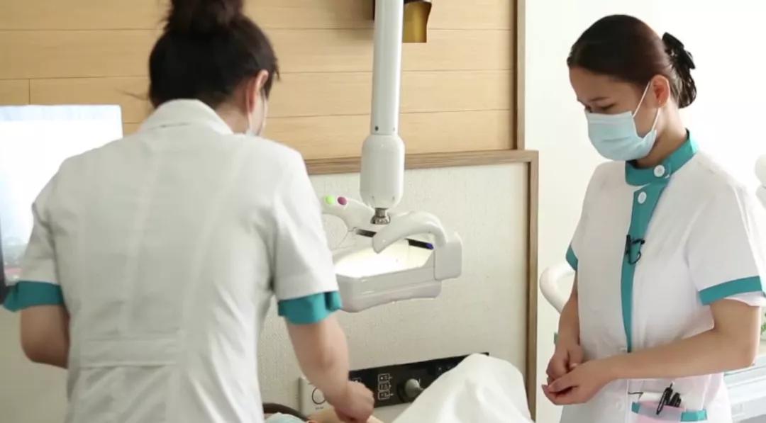 女性做两癌筛查前可以吃饭喝水吗,女性两癌筛查后可以正常工作吗