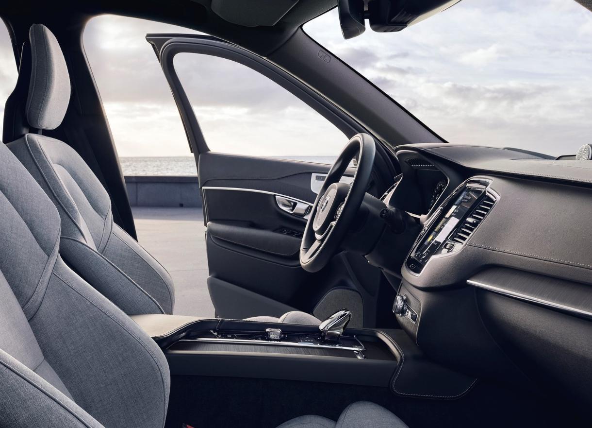 沃尔沃xc90对比大众途锐越野测试,suv沃尔沃90