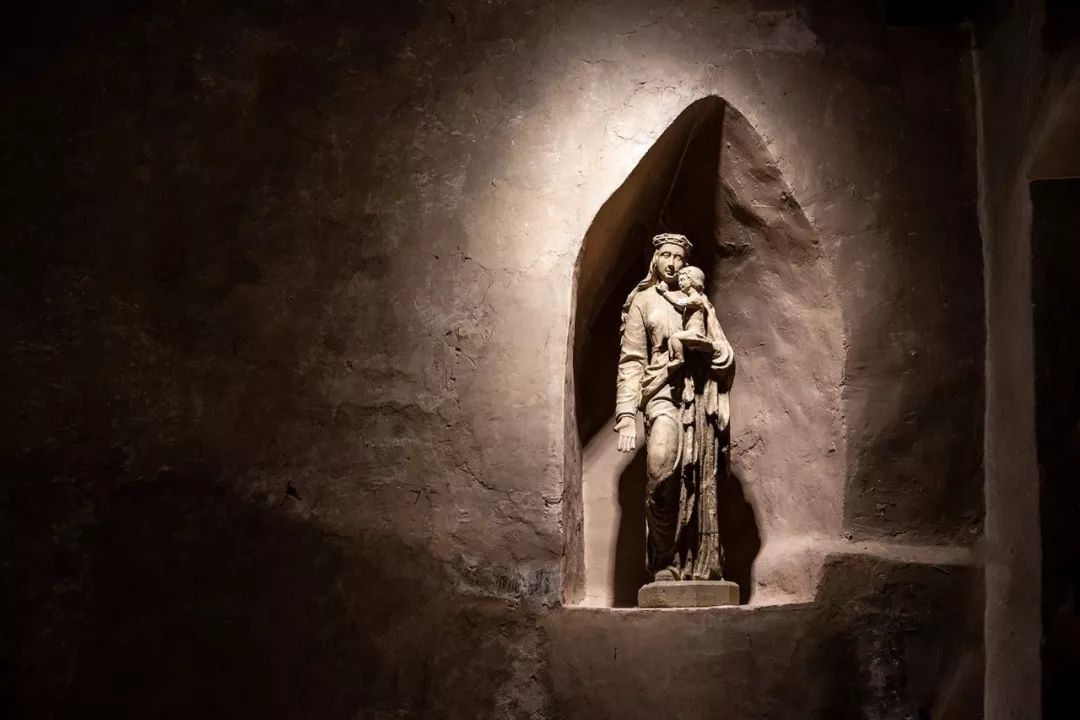 卢森堡是谁的属国,卢森堡是谁呀