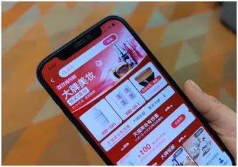 chanel红色漆皮手袋,chanel手袋