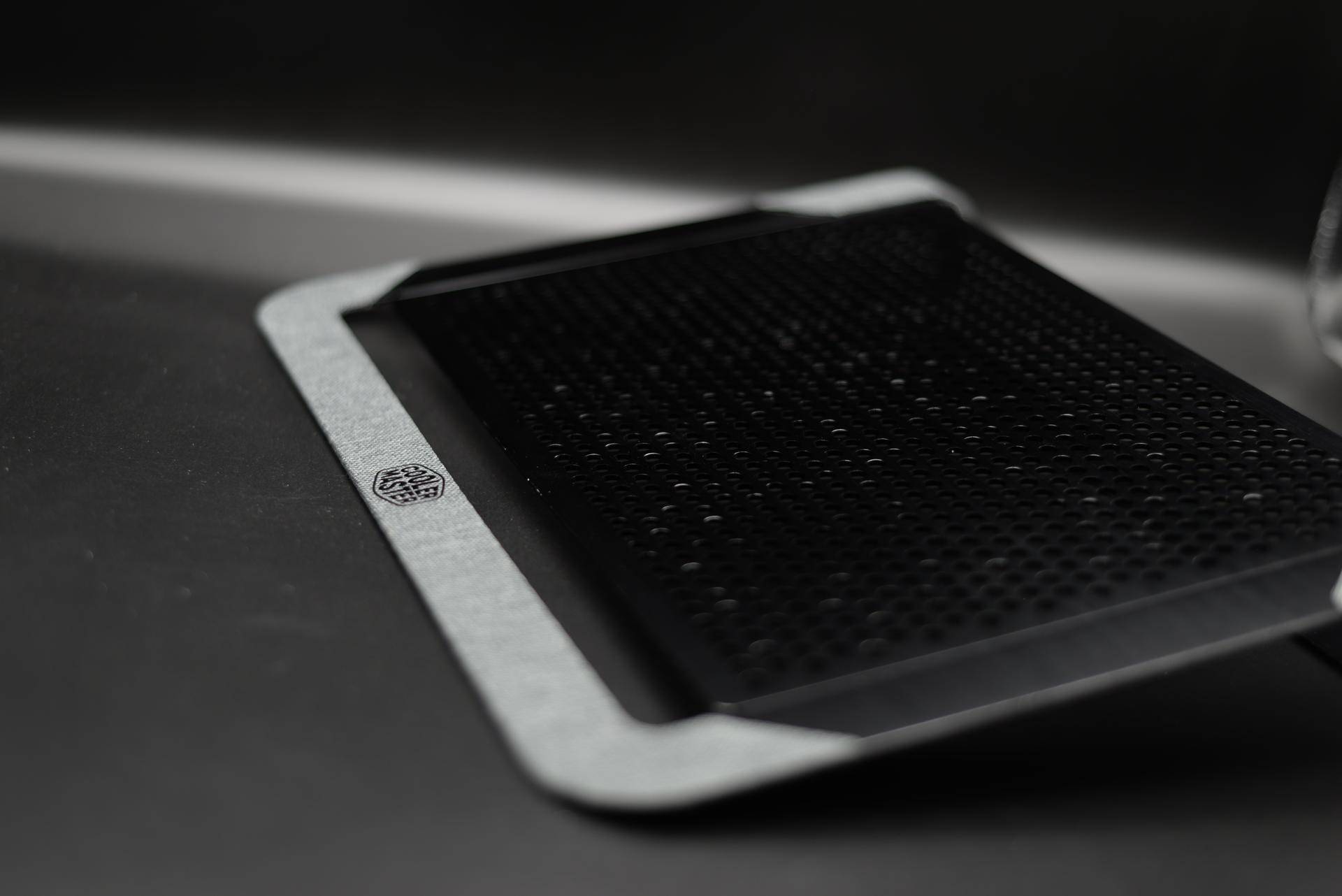 炎热的夏季带给你一片清凉,夏日炎炎给人一种清凉舒心感