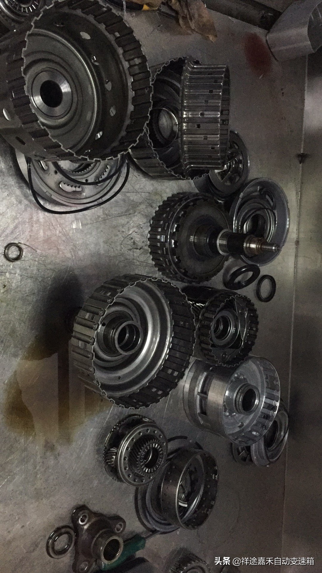 宝马523变速箱打滑修复多少钱,宝马523变速箱打滑严重
