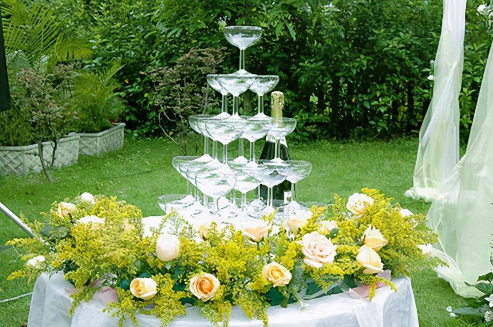 西安一站式婚礼酒店推荐,西安婚礼酒店预订推荐