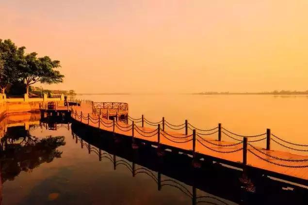 玉石文玩市场,中国玉石原石市场